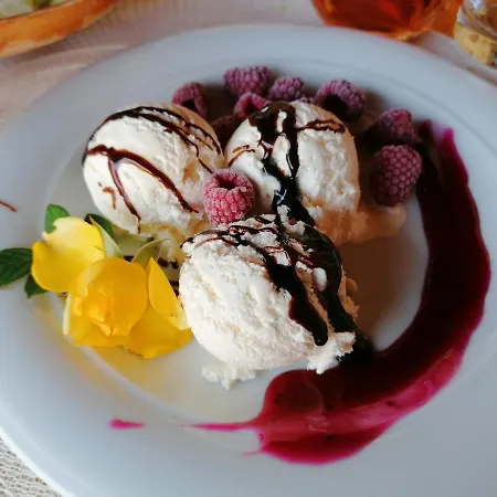 Hanul Hora Romaneasca 3*