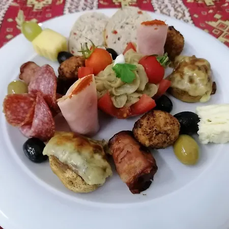 Han/Misafirhane Hanul Hora Romaneasca