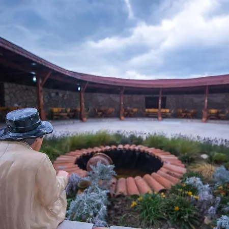 Hanul Hora Romaneasca 3*